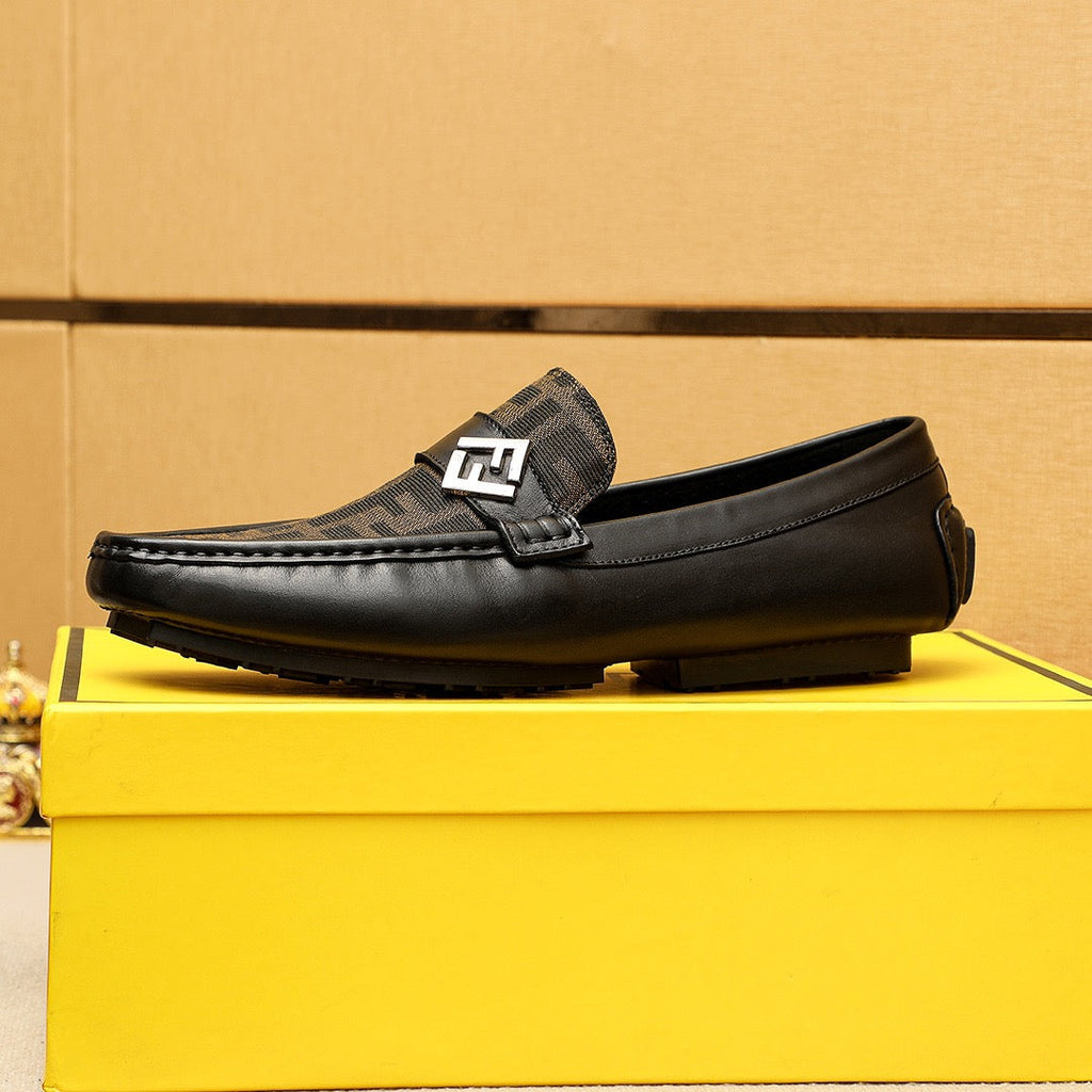 New stylish casual men's loafers XC0426033104