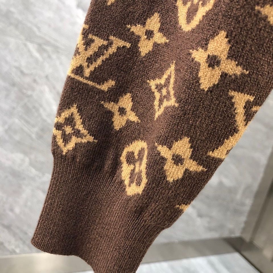 2022 New High Quality V logo Men Warm Sweater