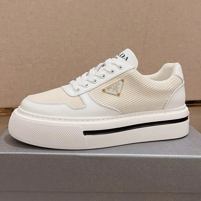 Men's new thick soled fashionable sports shoes 1024080511