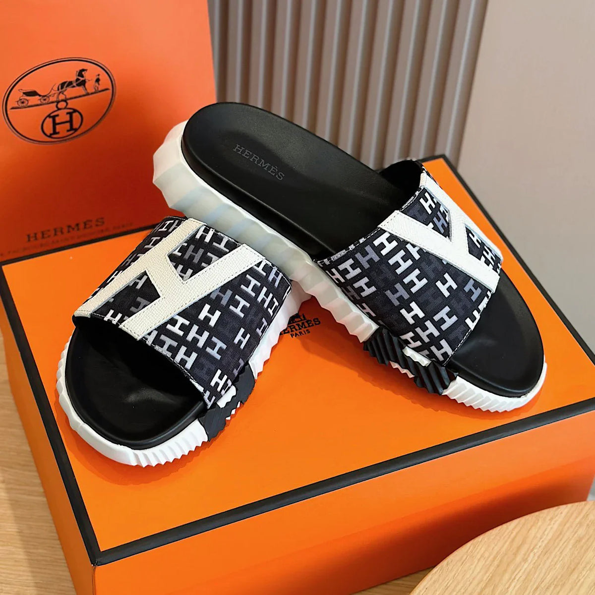 Men's new versatile thick bottom sandal slippers 1025032821
