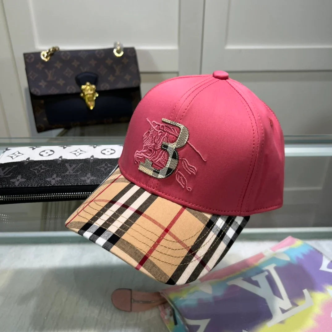 Fashionable and versatile baseball cap for men and women 1024011211