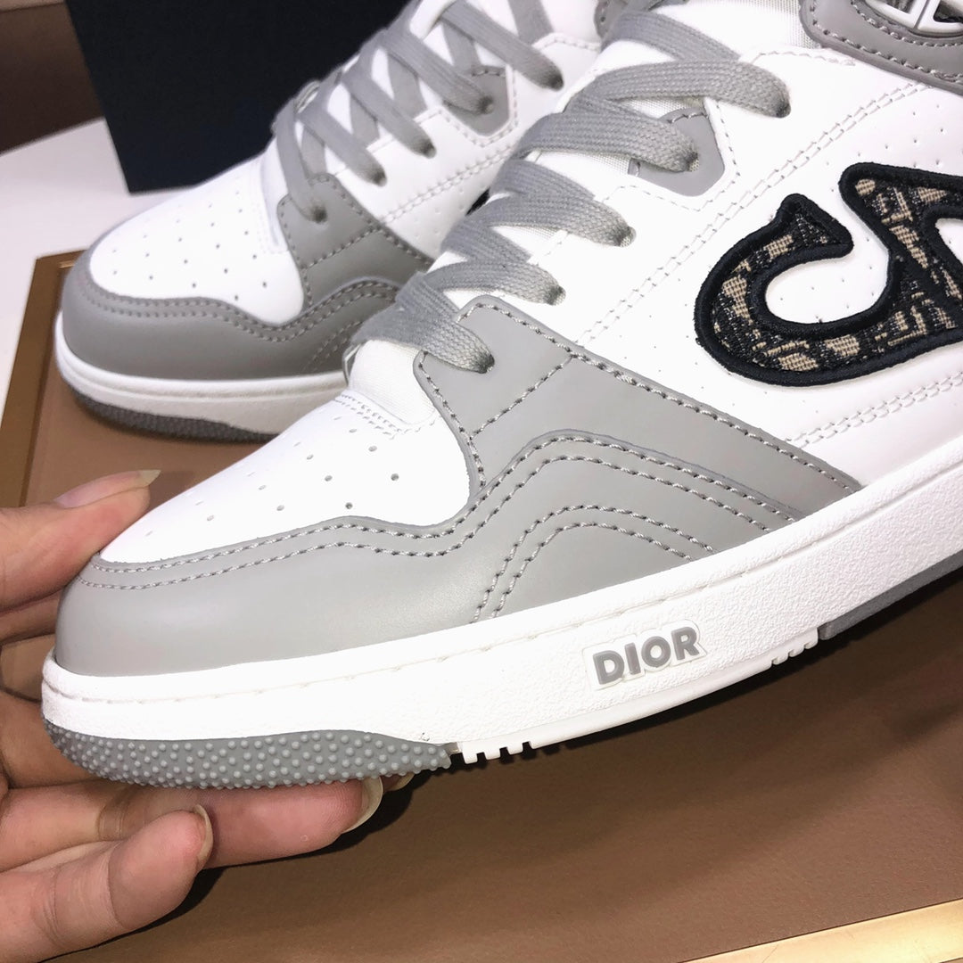25 Luxury D Brand Casual Sneakers 0425102205