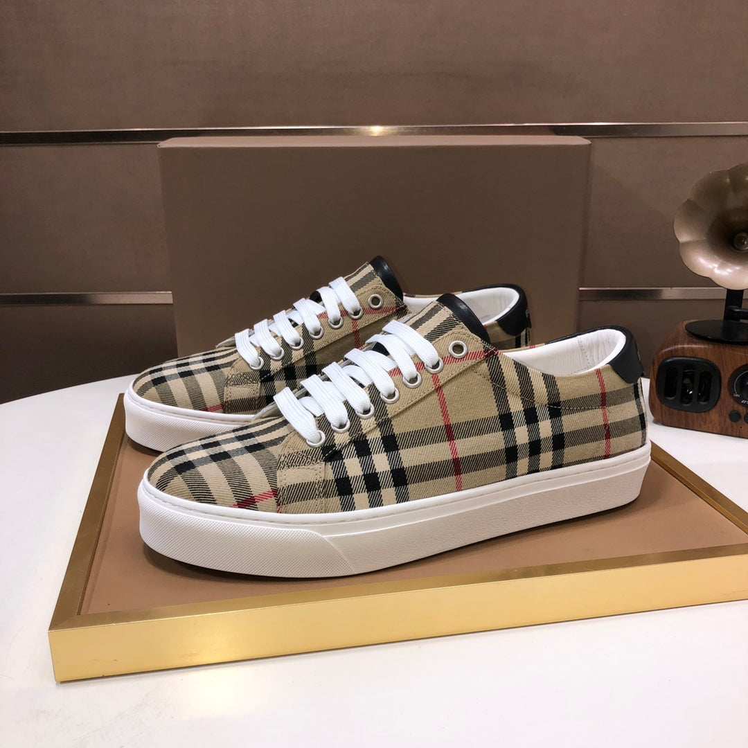 25 Luxury B Brand Casual Sneakers XC0425120902