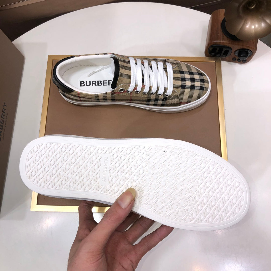 25 Luxury B Brand Casual Sneakers XC0425120902