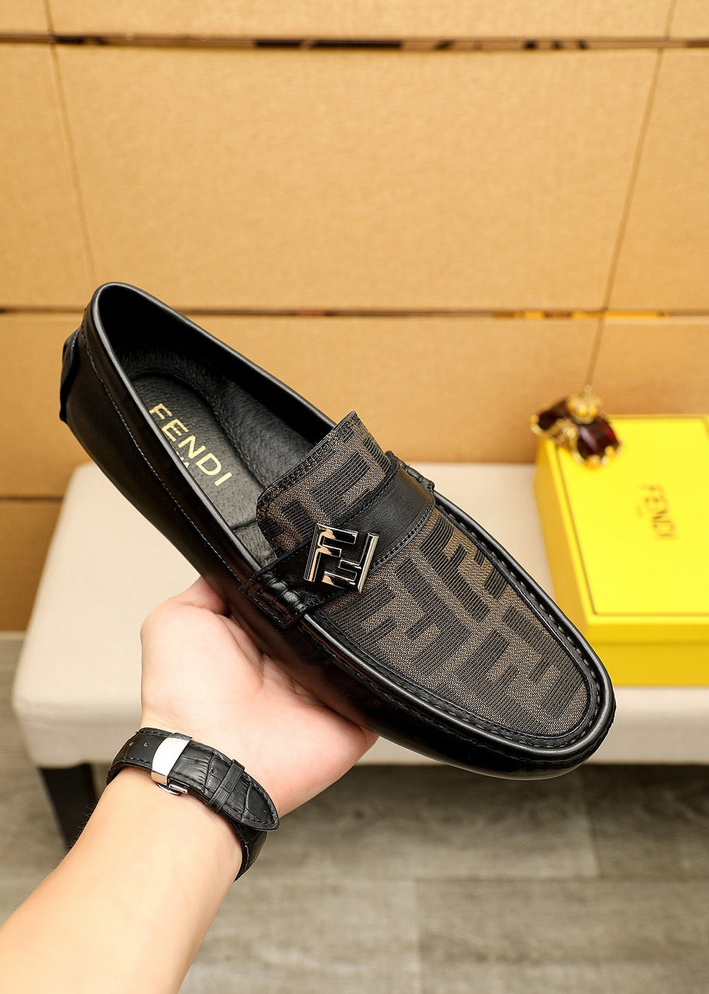 New stylish casual men's loafers XC0426033104